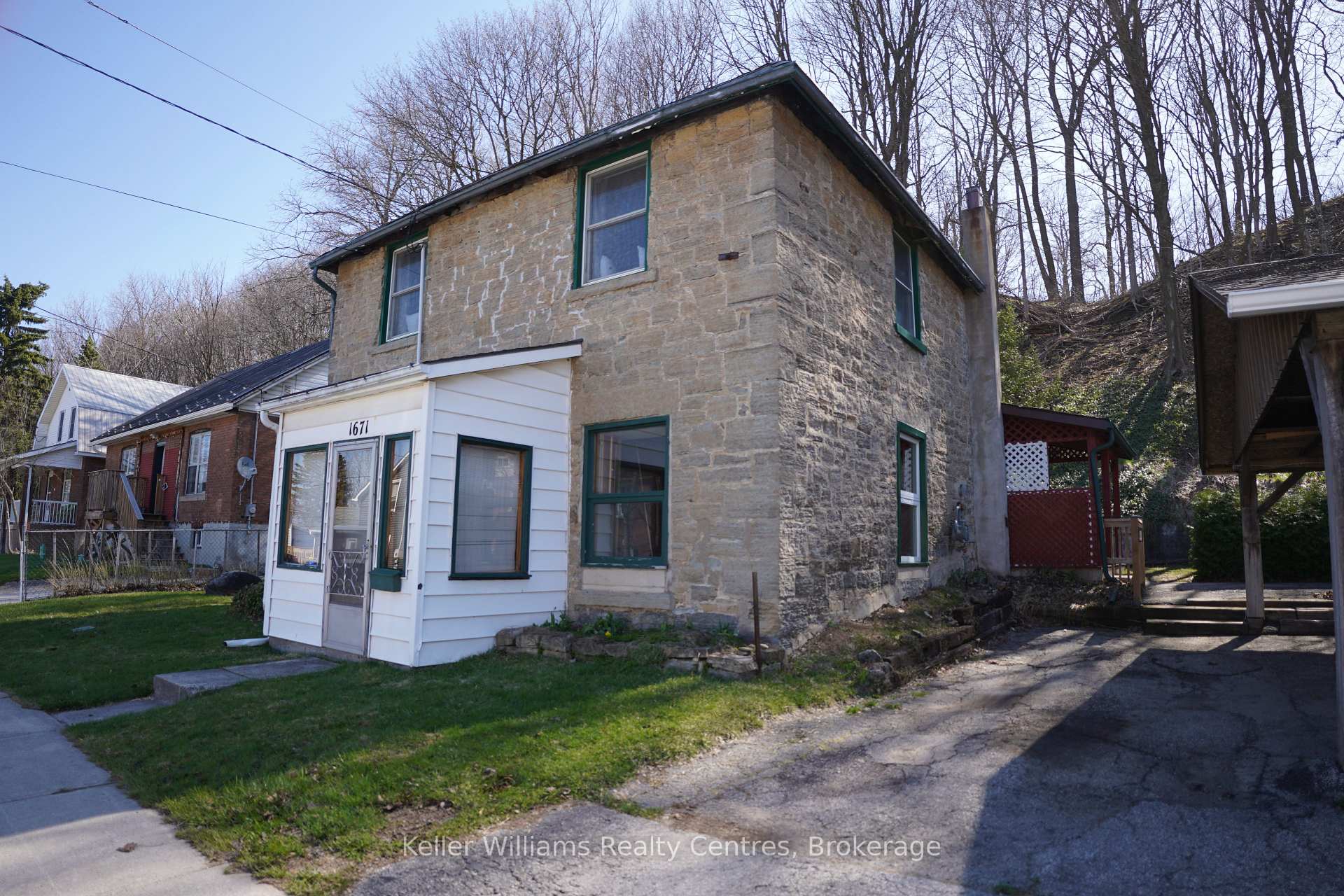 1671 4th Avenue E, Owen Sound, ON N4K 2R1 — Owen Sound, Ontario