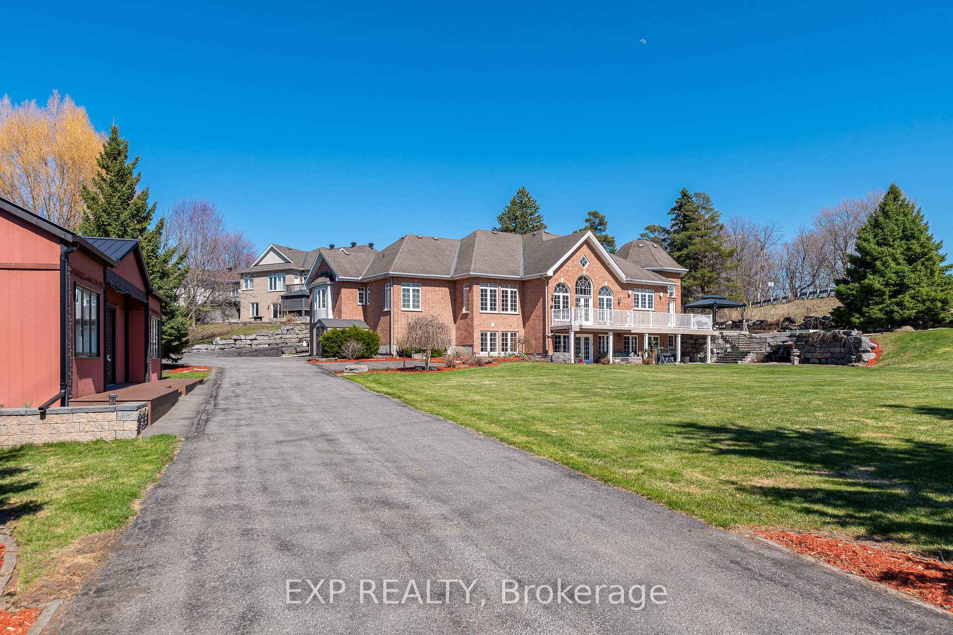 1283 Rideau Cove Court, Blossom Park - Airport and Area, ON K1V 1R8