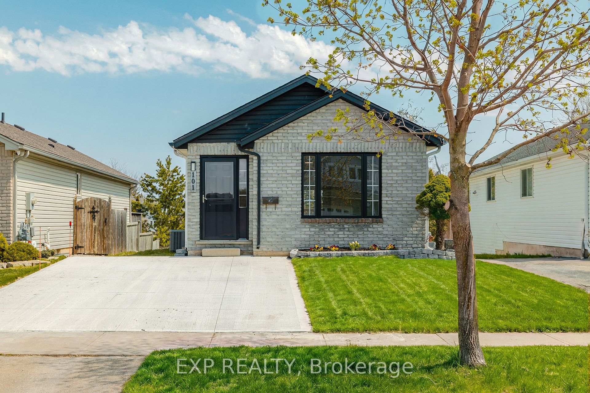 101 Anastasia Crescent, Brantford, ON N3P 2A8 — Brantford, Ontario