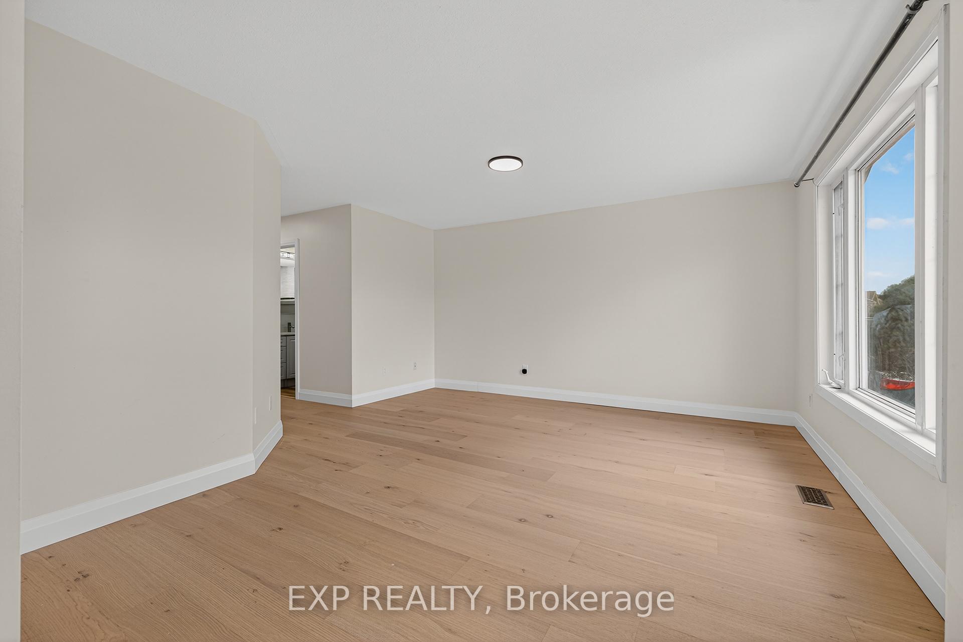 101 Anastasia Crescent, Brantford — photo 2 of 5