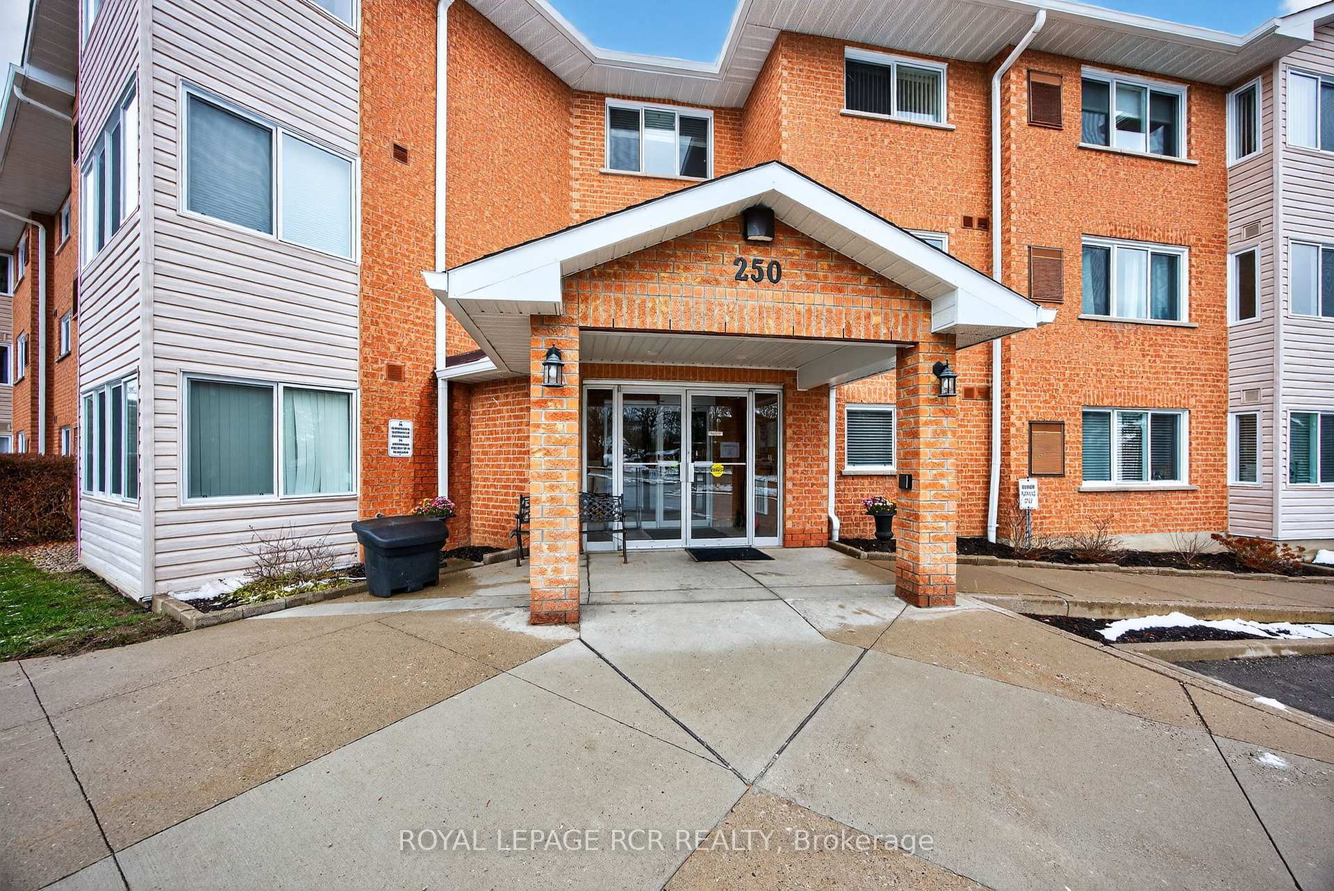 250 Robert Street W 310, Shelburne, ON L9V 3P9 — Shelburne, Ontario