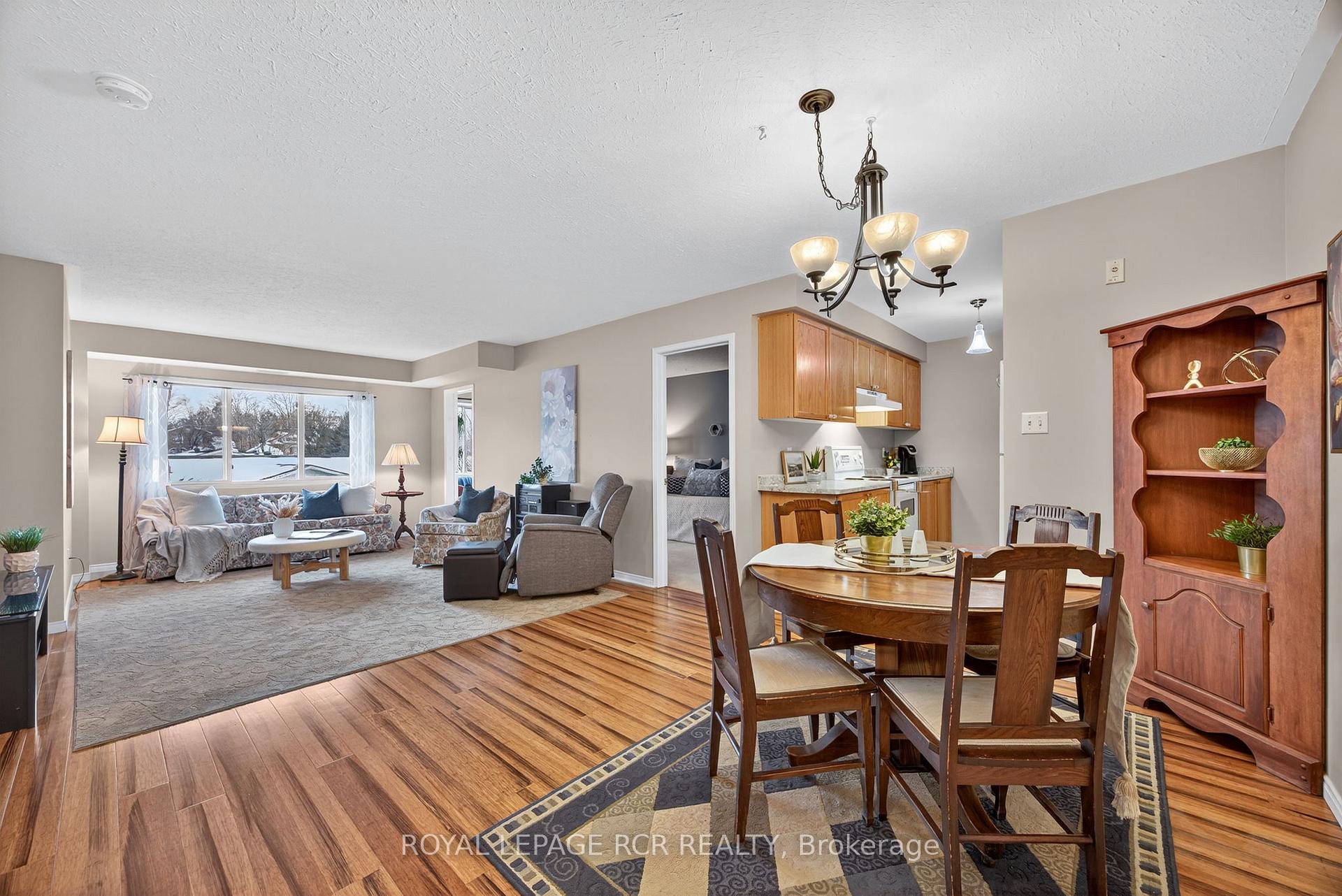 250 Robert Street W 310, Shelburne — photo 2 of 5