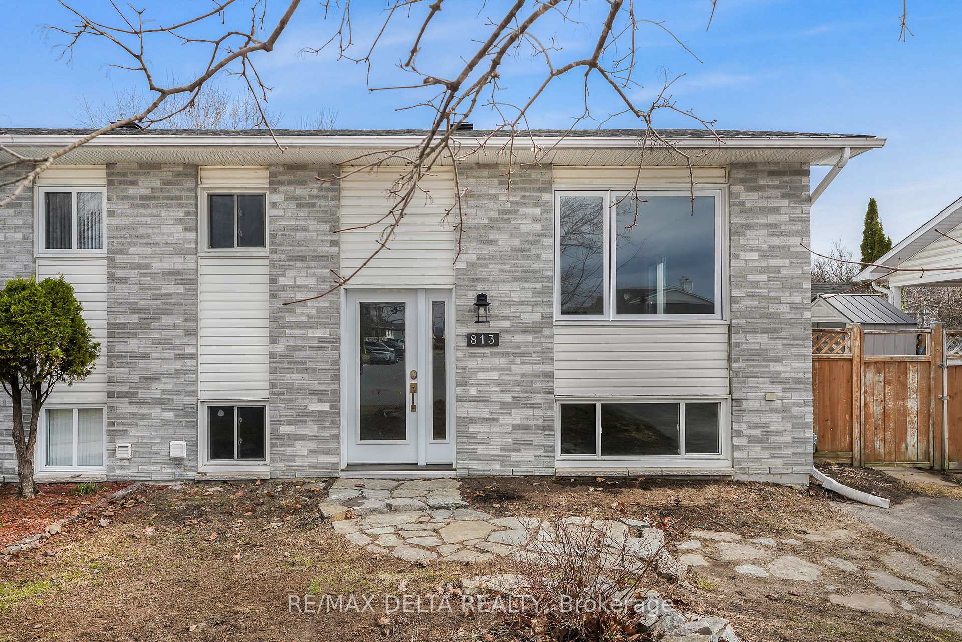 813 Cote Street, Clarence-Rockland — photo 2 of 5