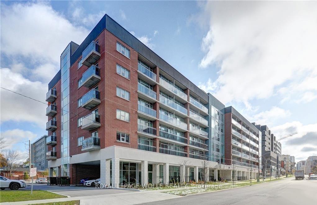 308 Lester Street 501, Waterloo, ON N2L 3W7