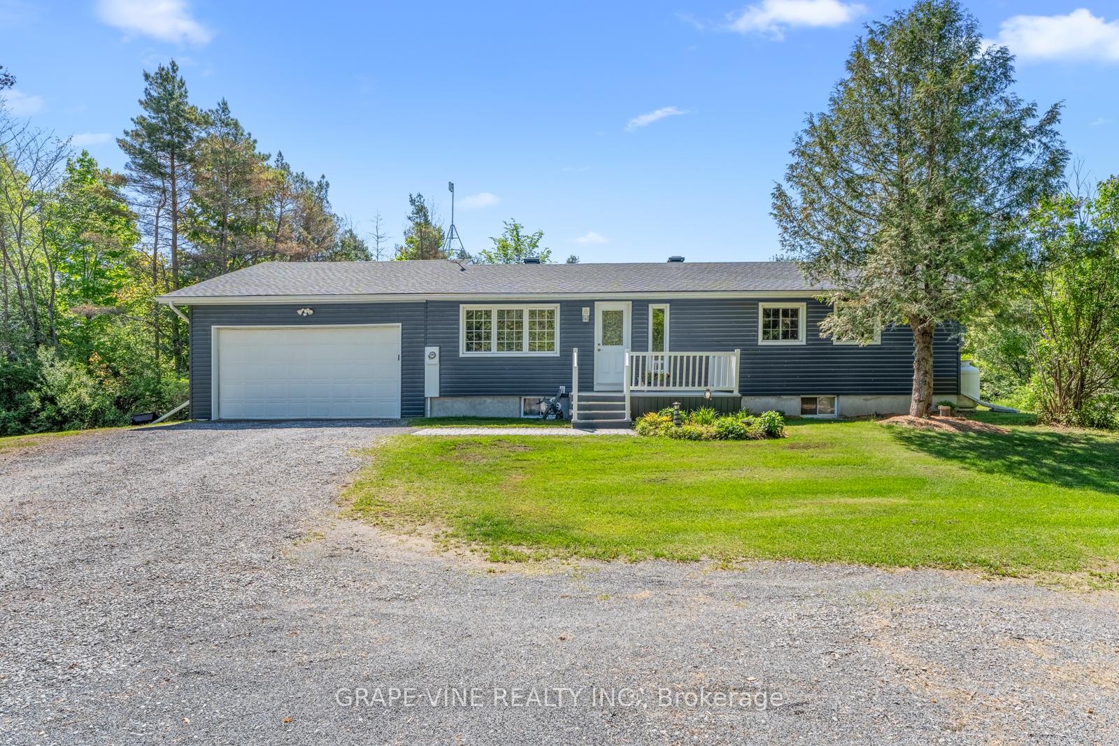 3984 Old Almonte Road, Carp - Huntley Ward, ON K0A 1A0