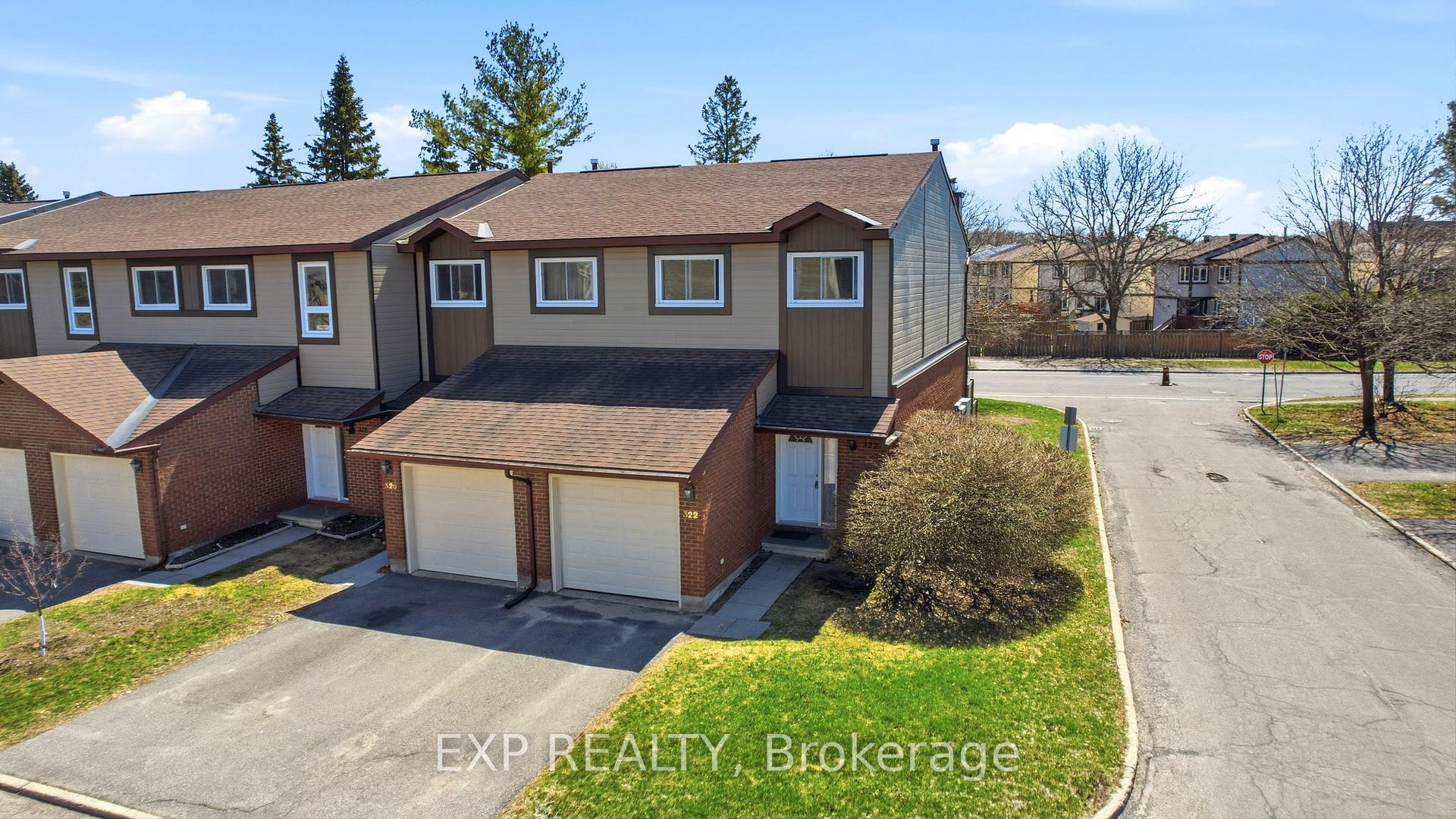 322 Robillard Private 8, Hunt Club - South Keys and Area, ON K1T 2V8 — Hunt Club - South Keys and Area, Ontario