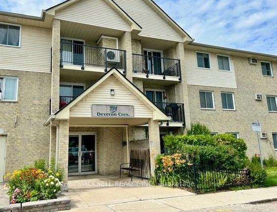 731 Deveron Crescent 111, London South, ON N5Z 4X6