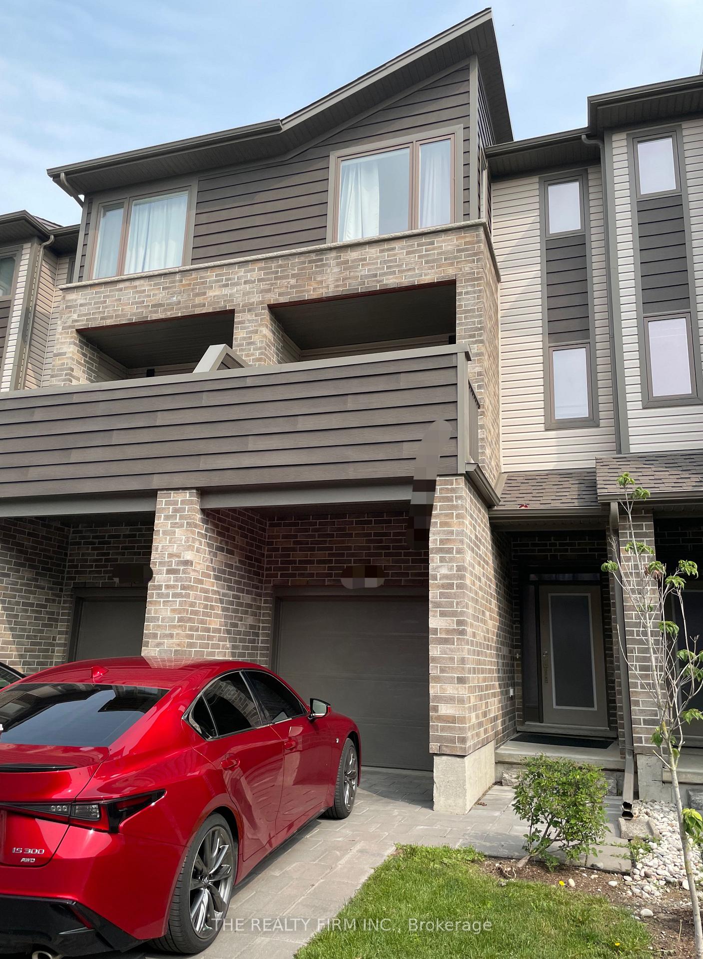 1960 Dalmagarry Road 148, London North, ON N6G 0T8