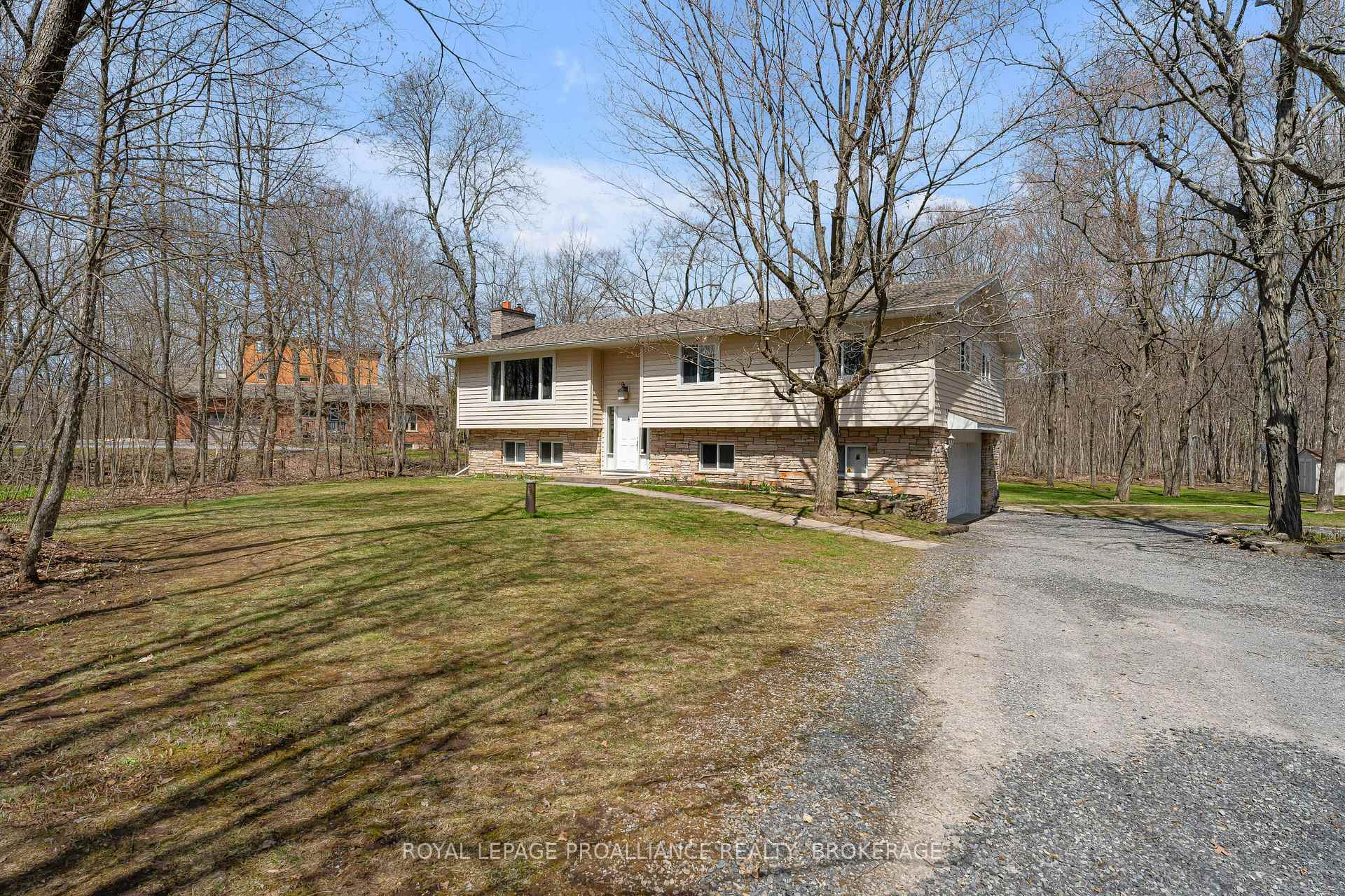 1780 Middle Road, Kingston, ON K7L 4V3