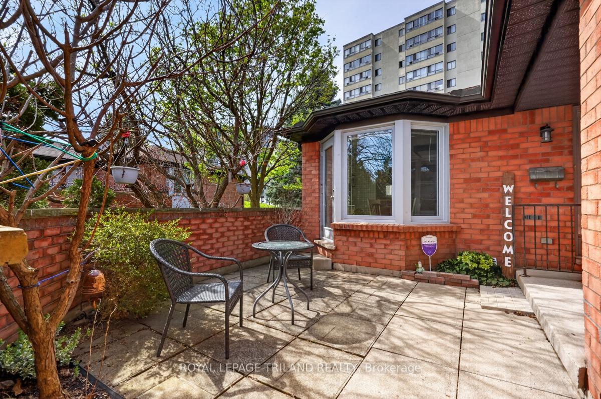 65 Fiddlers Green Road 29, London North, ON N6H 4V5