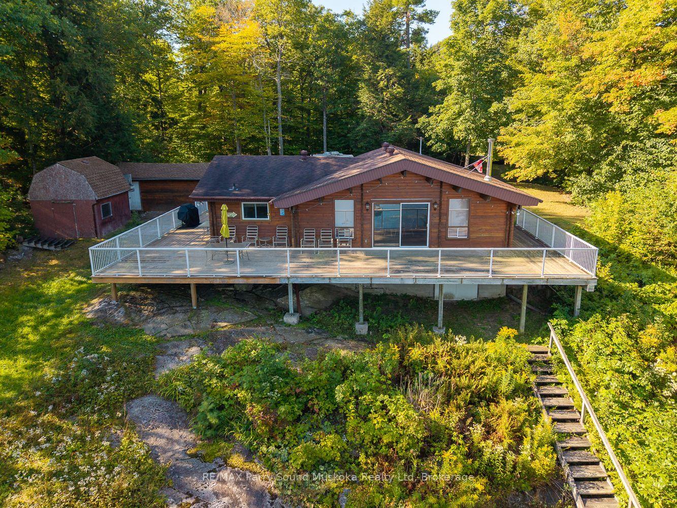 30 Old Sids Road, Seguin, ON P2A 2W8