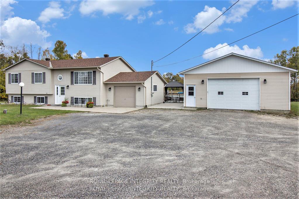 699 Ferguson Falls Road, Lanark Highlands, ON K7C 3P1