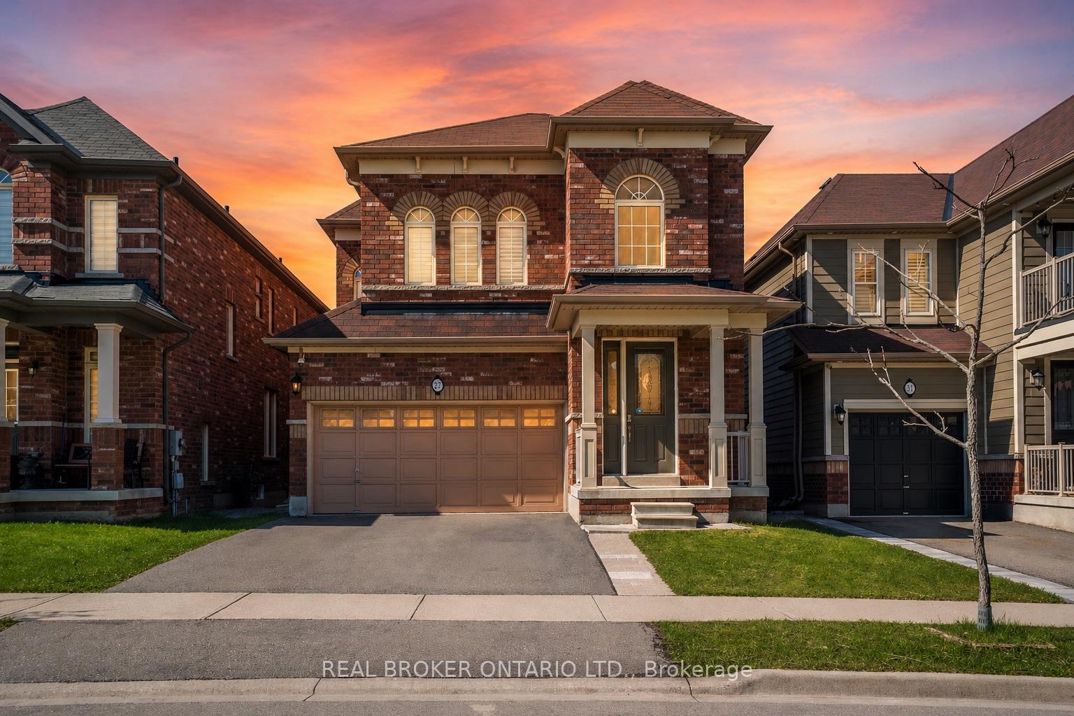 27 Fingland Crescent, Hamilton, ON L8B 0S8