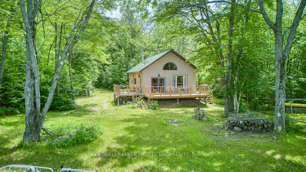 1305 Thunder Lane, Frontenac, ON K0H 1B0