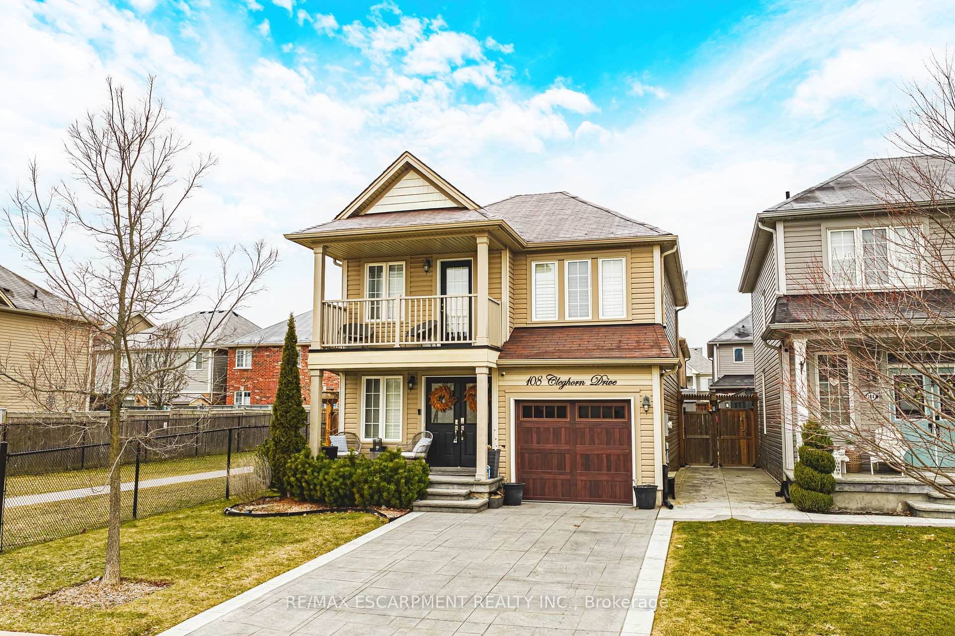 108 CLEGHORN Drive, Hamilton, ON L0R 1C0