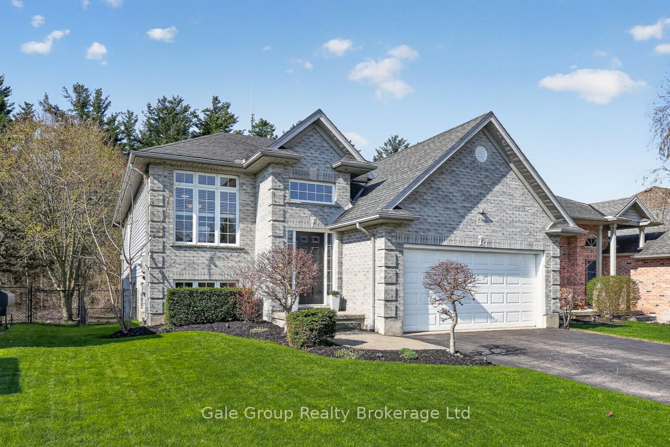 89 Woodvale Drive, Thames Centre, ON N0L 1G3