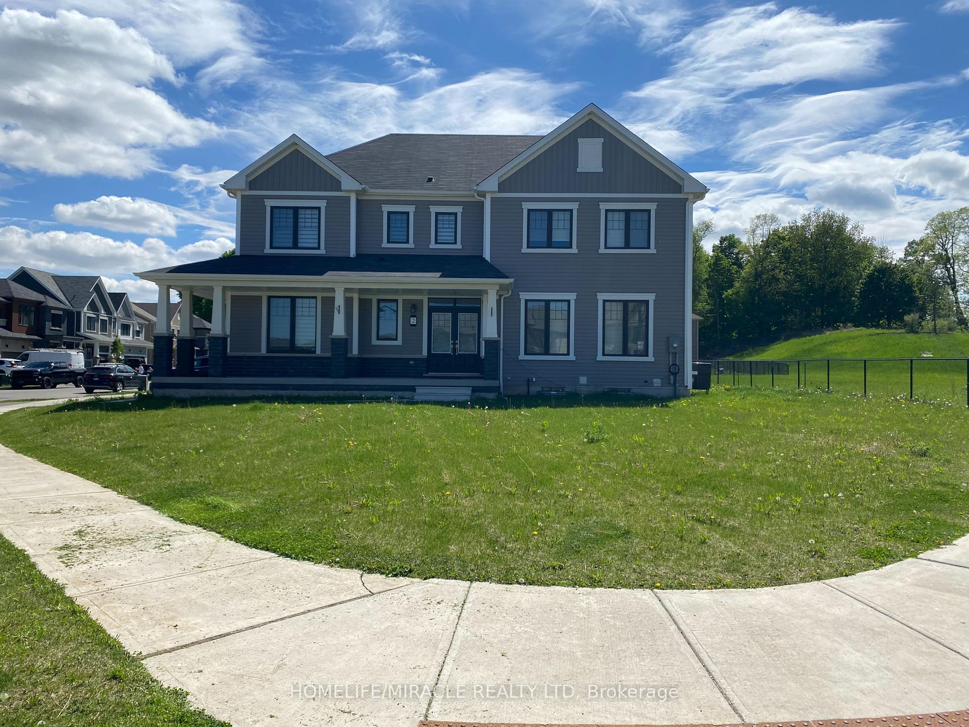 2 Cahill Drive, Brantford, ON N3T 0V5