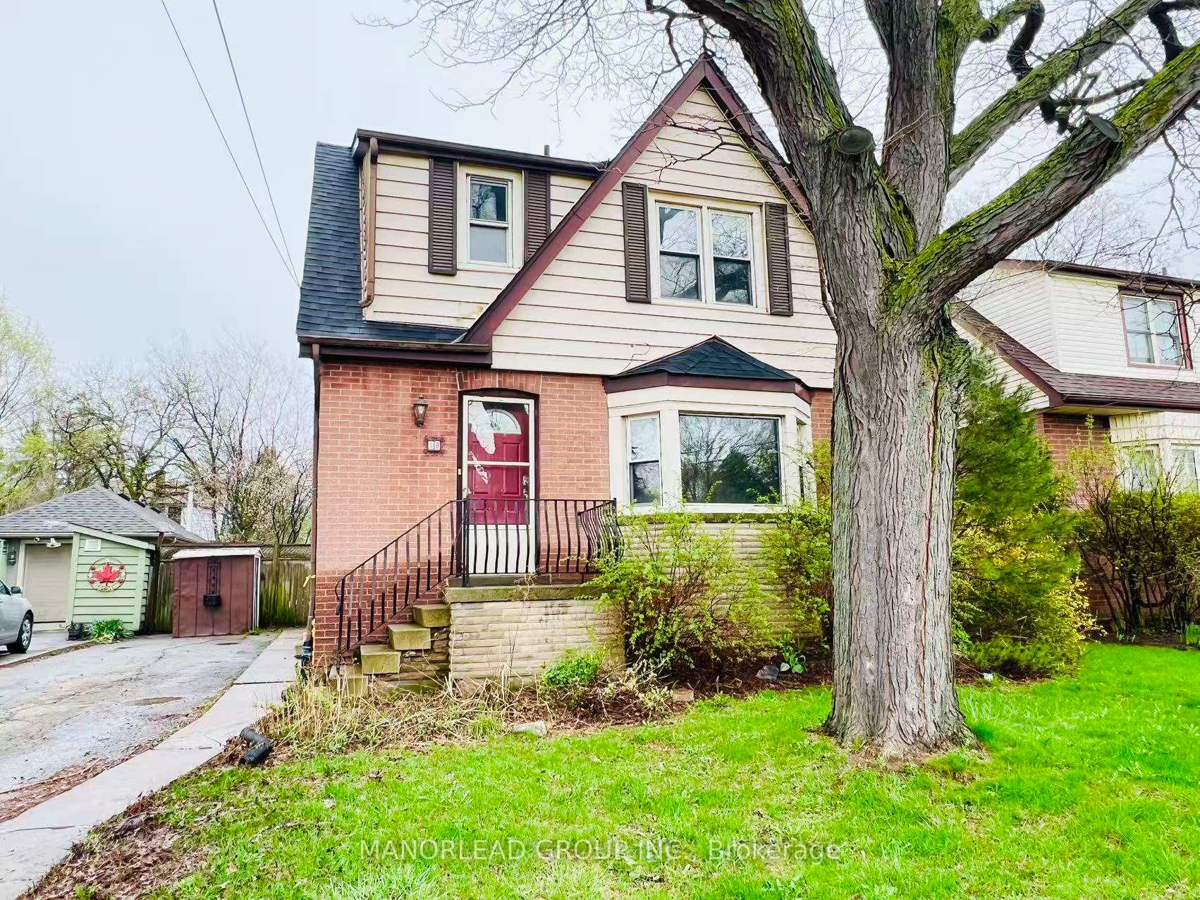 19 Cloverhill Road, Hamilton, ON L9C 3L6