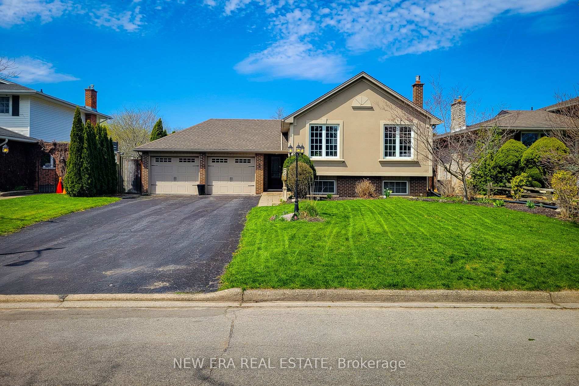 55 Spring Garden Boulevard, St. Catharines, ON L2N 3R2