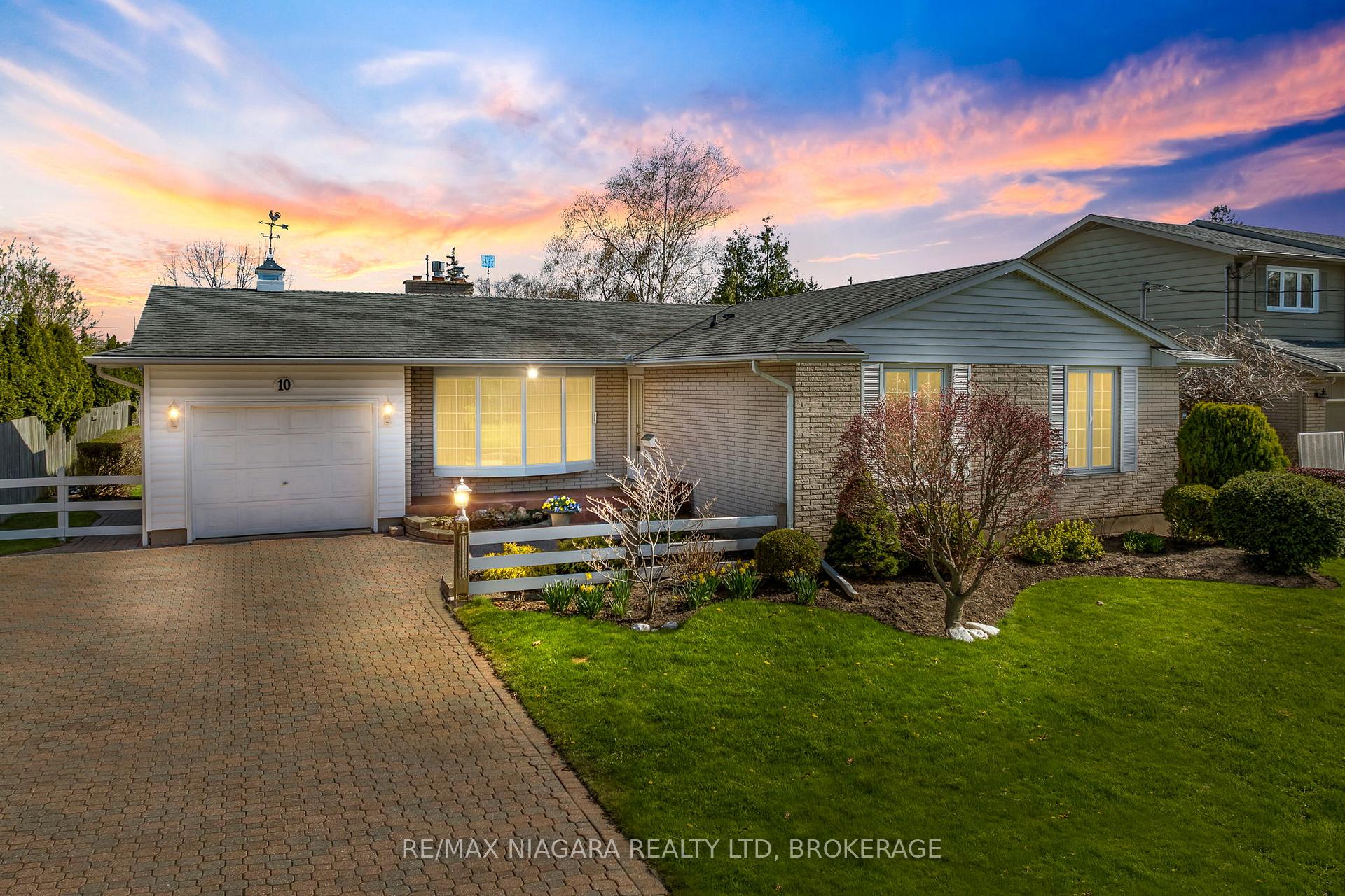10 King's Grant Road, St. Catharines, ON L2N 2R8