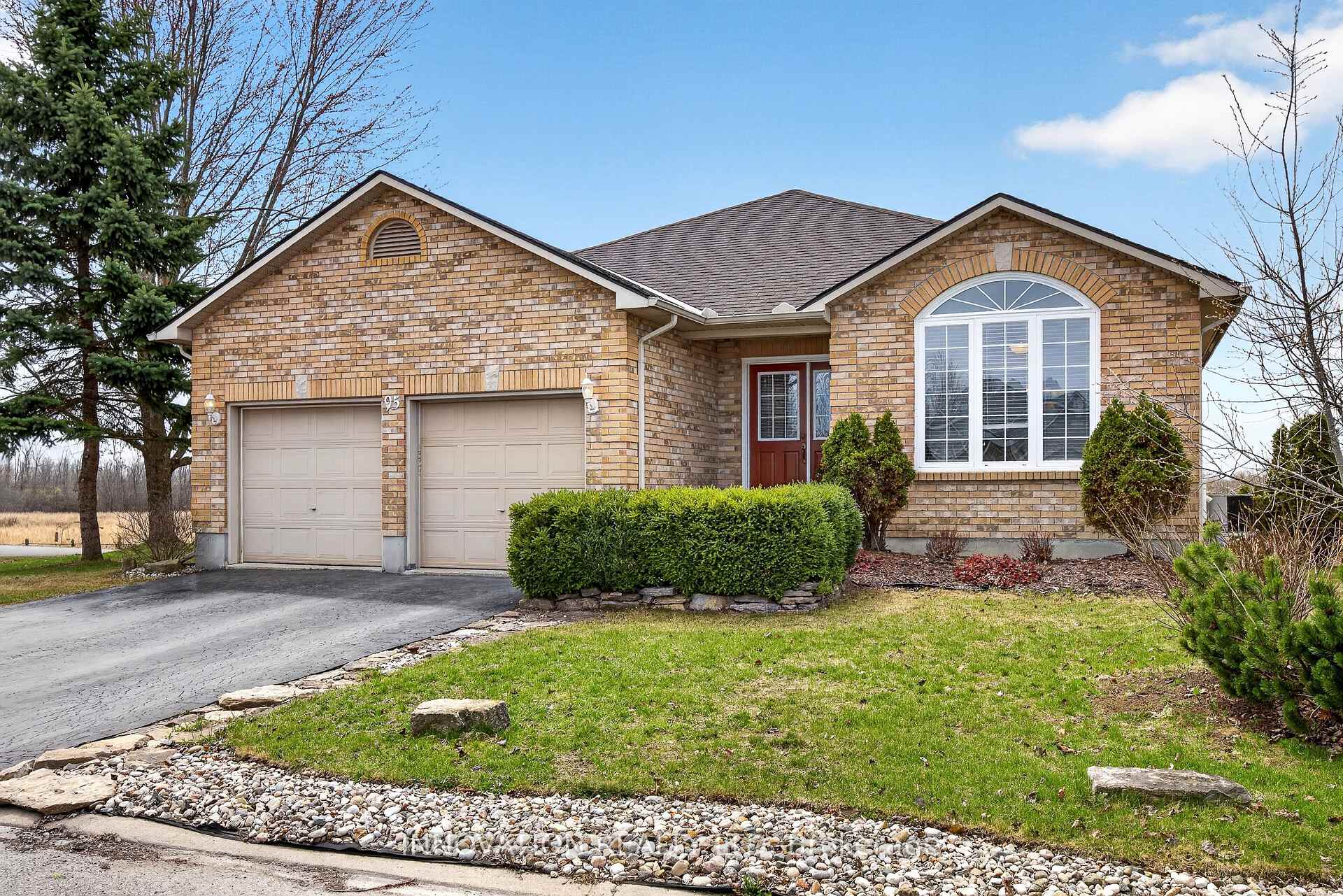 95 Comba Drive, Carleton Place, ON K7C 4V2