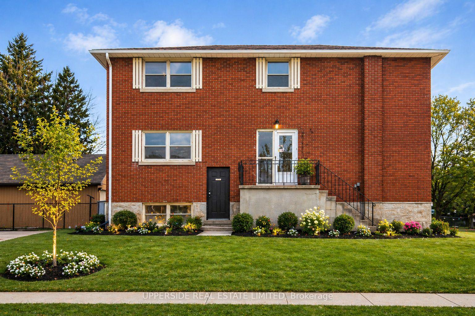 7 Balmoral Drive, Kitchener, ON N2M 2J7
