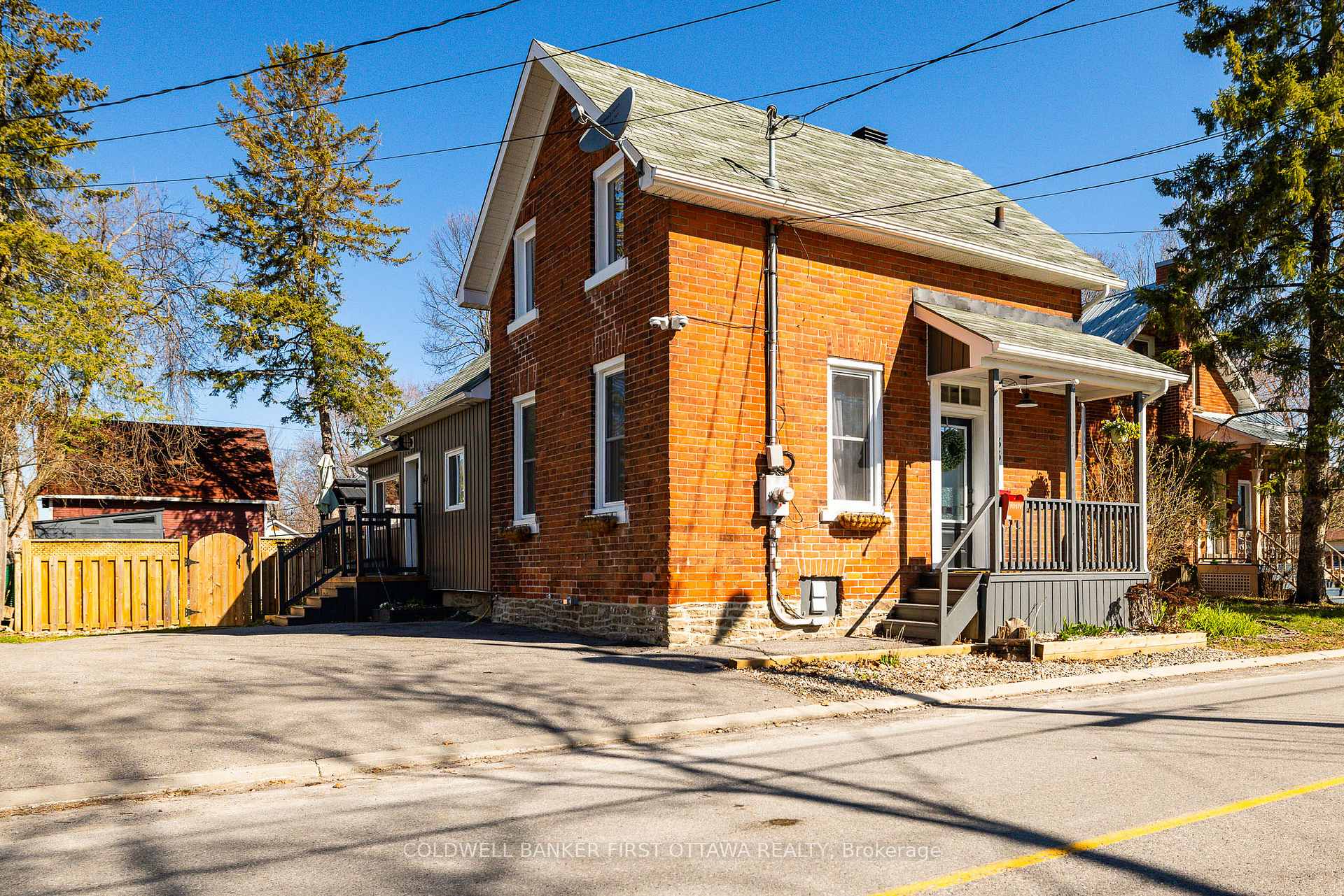 133 NELSON Street E, Carleton Place, ON K7C 1A3