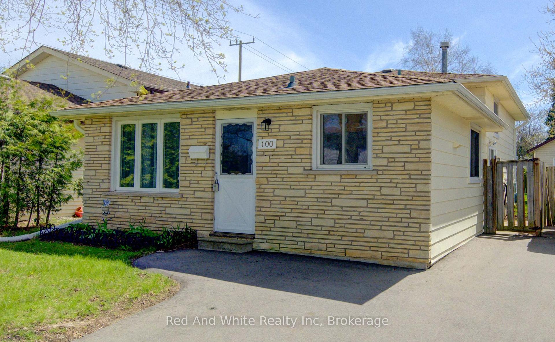 100 Johanna Drive, Cambridge, ON N1S 4A7