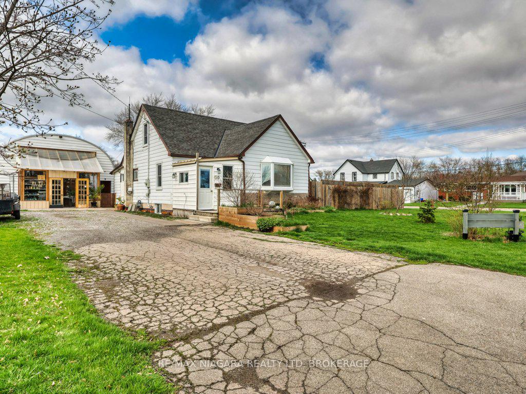 30 Erie Street, Welland, ON L3B 5J7