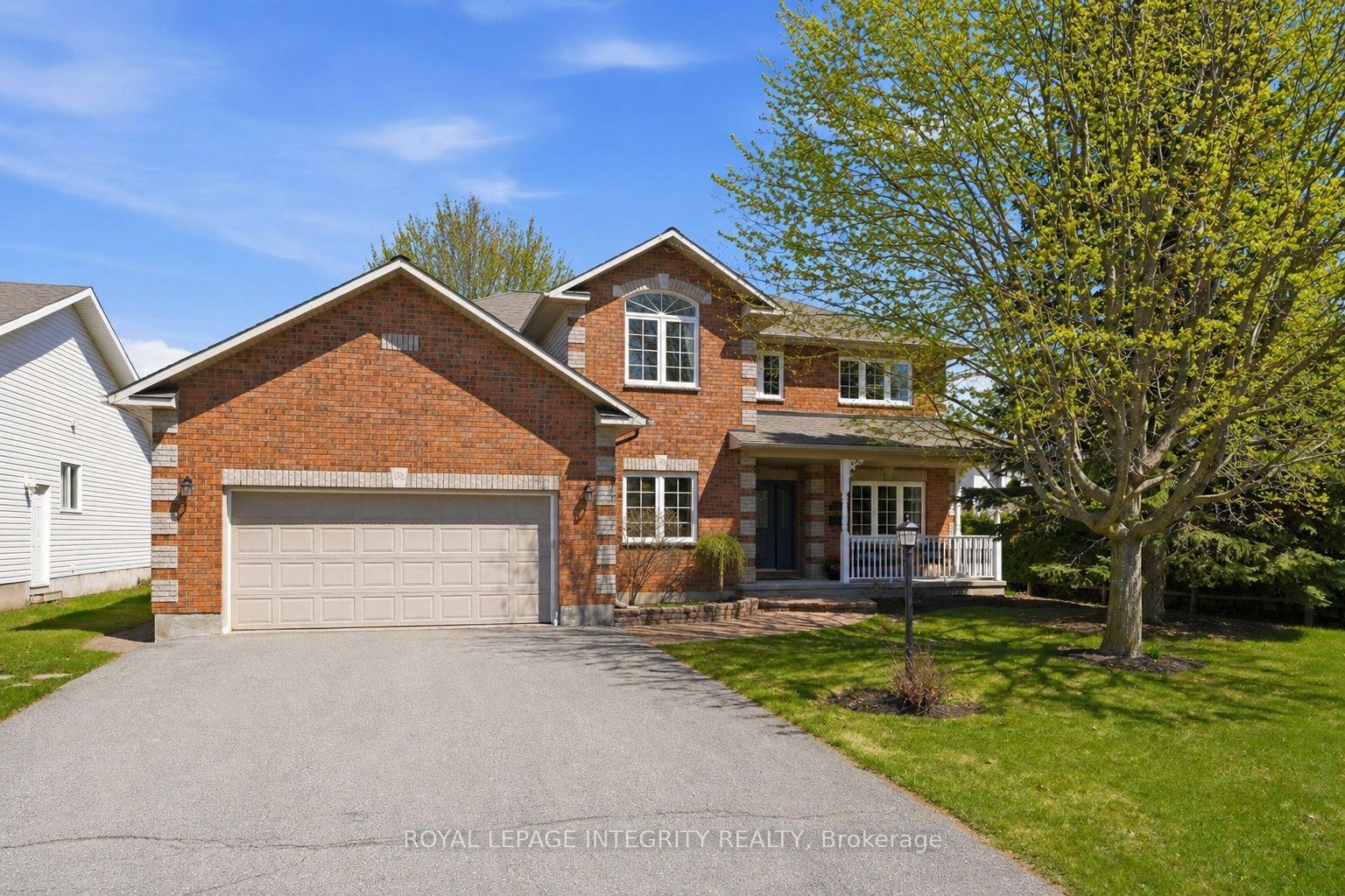17 Graphite Road, Stittsville - Munster - Richmond, ON K2S 1Y8