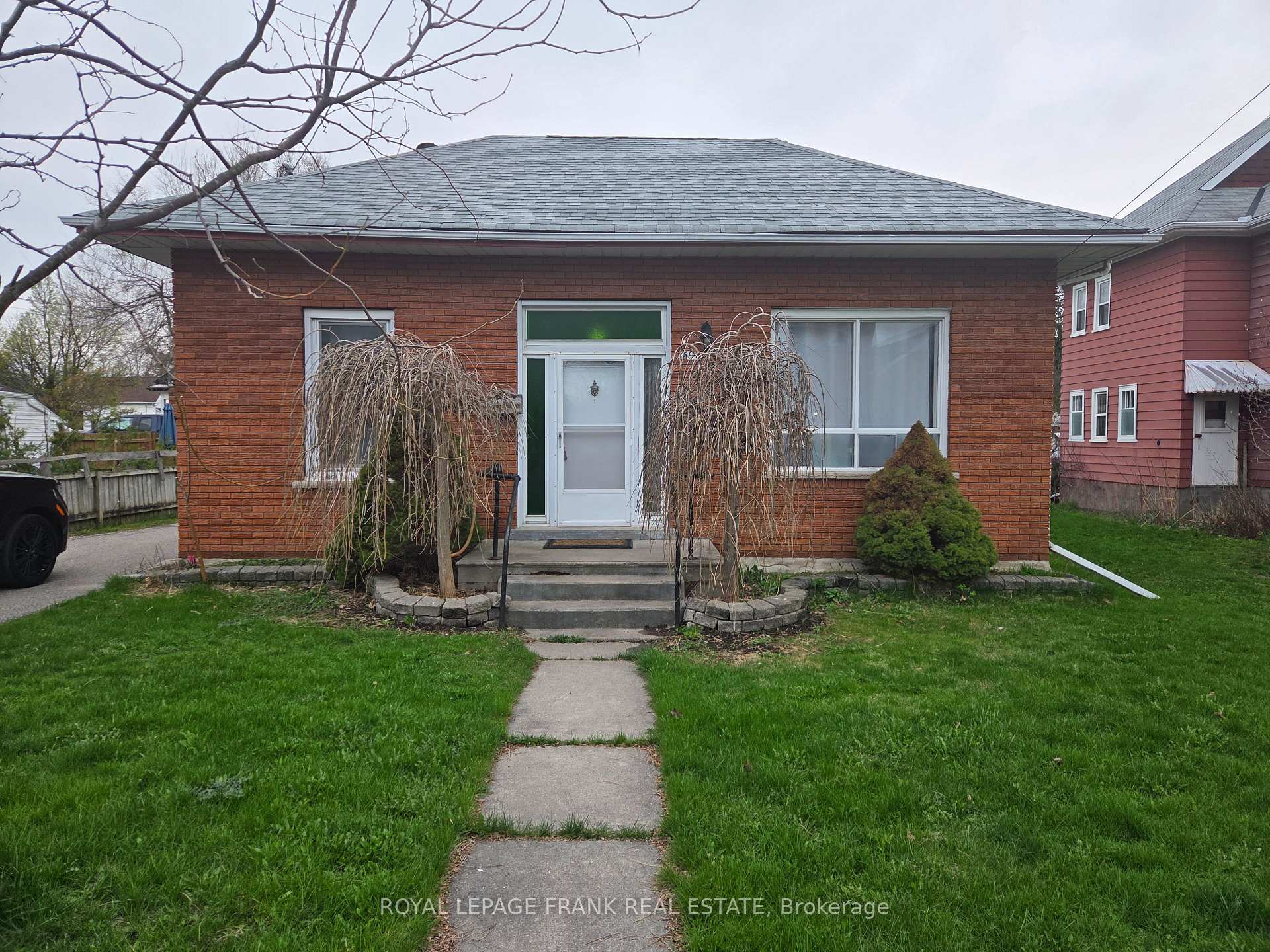 591 Park Street N, Peterborough, ON K9H 4S1
