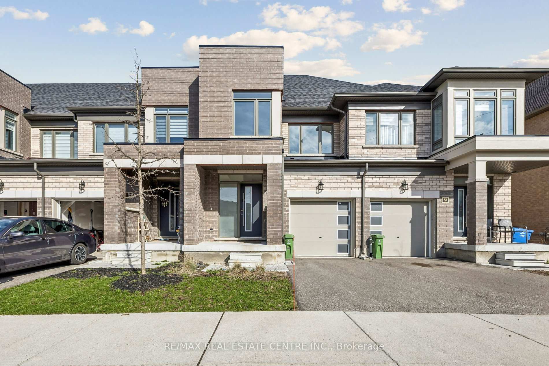 166 Deerpath Drive 52, Guelph, ON N1K 1W6