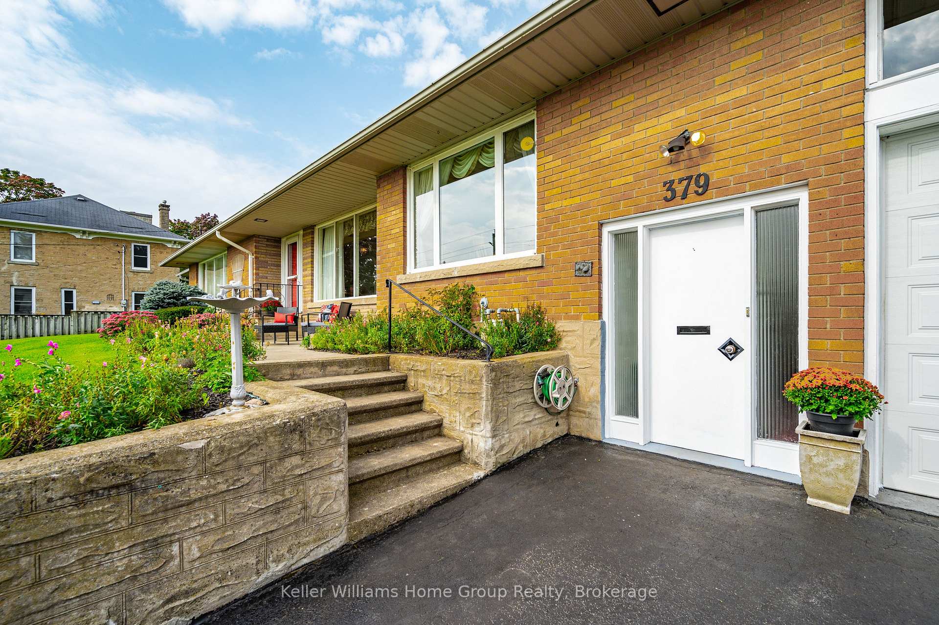 379 St Patrick Street W, Centre Wellington — photo 3 of 5