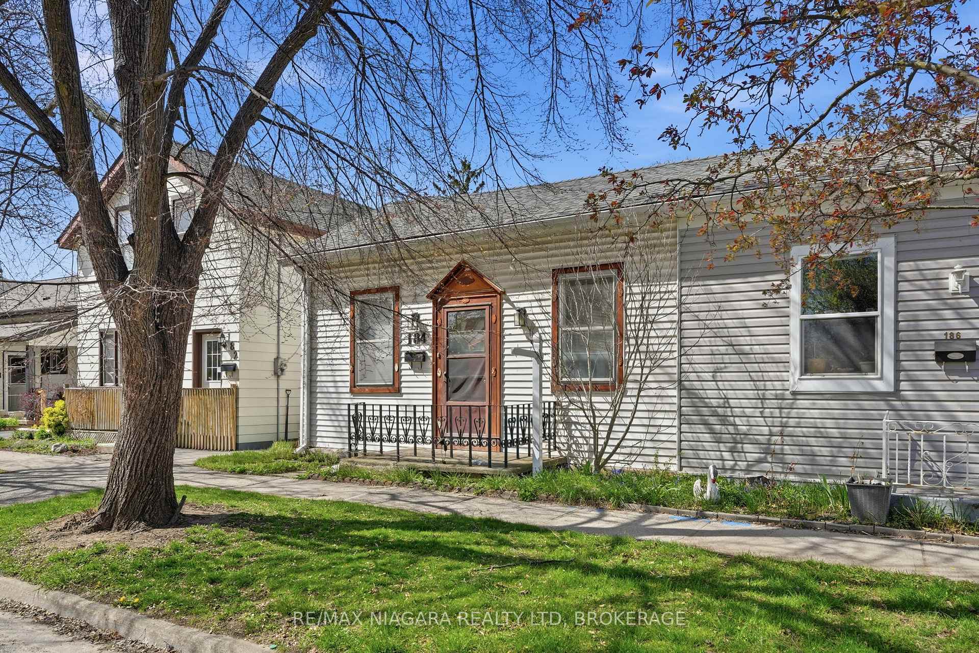 184 Wellington Street, Brantford, ON N3S 3Y9 — Brantford, Ontario