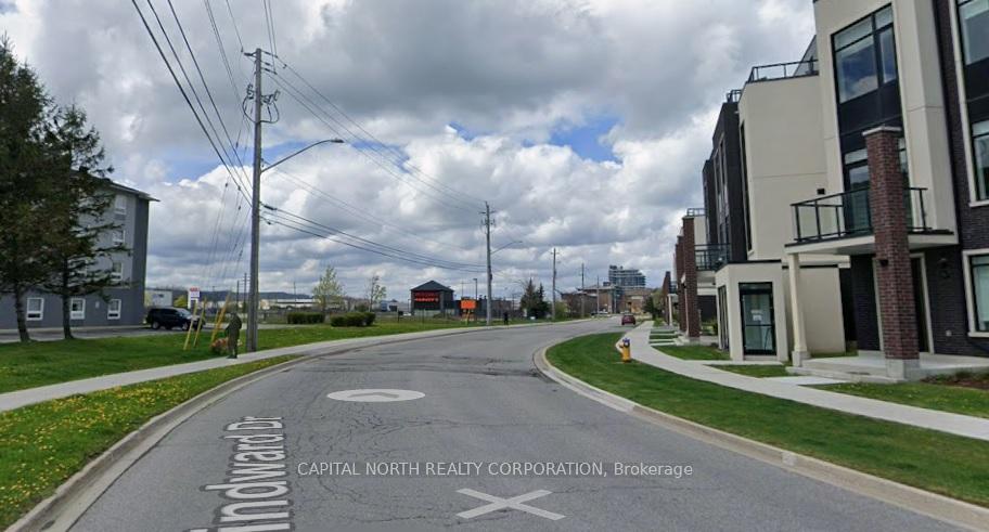 9 Windward Drive, Grimsby — photo 3 of 5