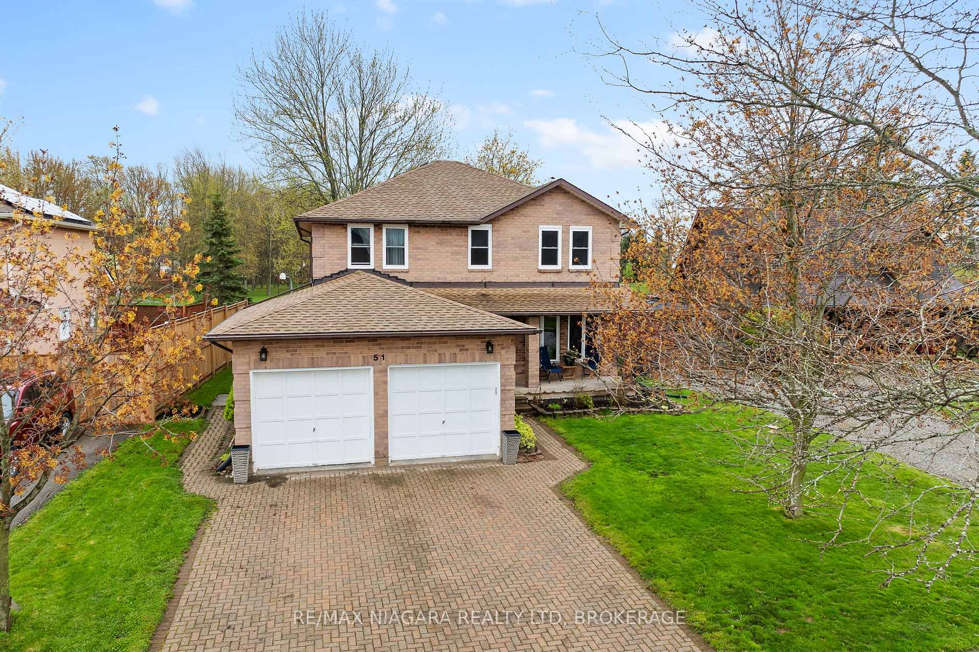 51 Woodrush Avenue, Welland, ON L3C 6S6