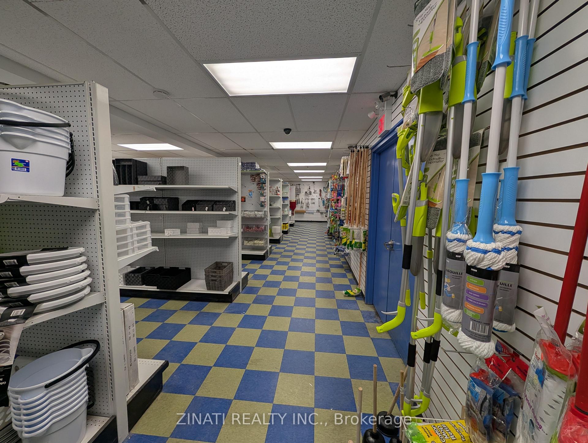 299 Bank Street Lower Floor, Ottawa Centre — photo 4 of 5