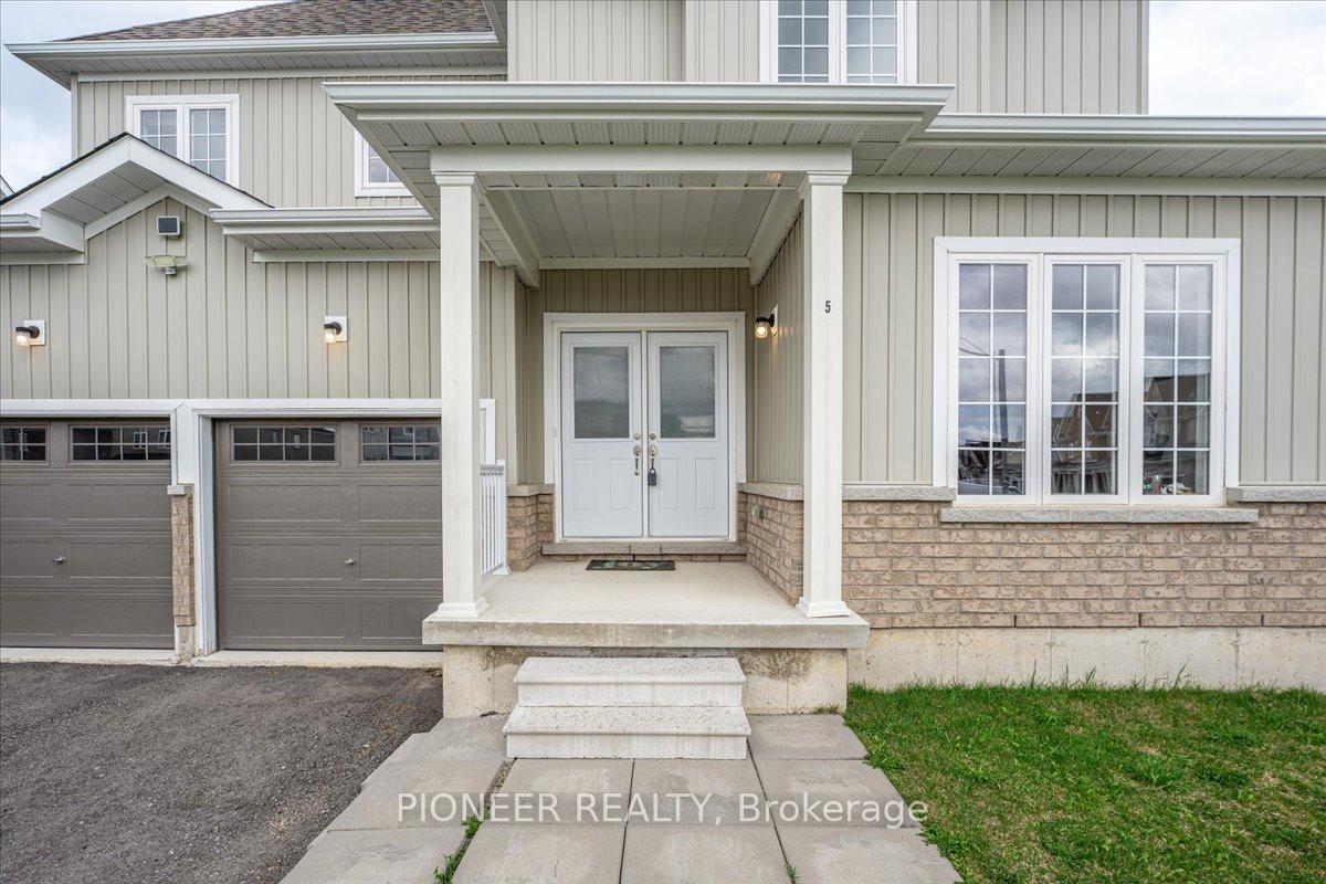 5 Todd Crescent, Southgate — photo 3 of 5