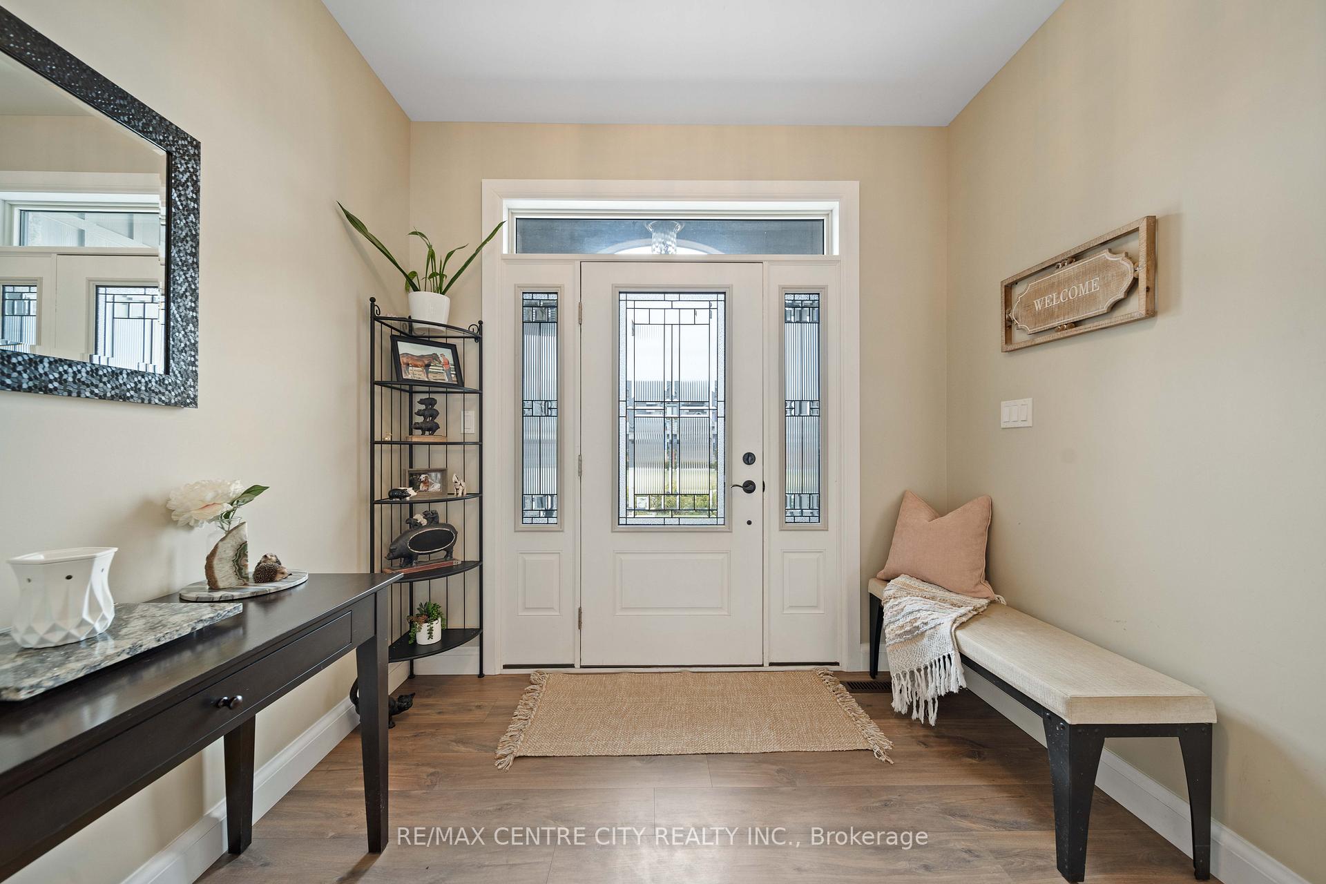 21 Belmont Avenue, Tillsonburg — photo 4 of 5