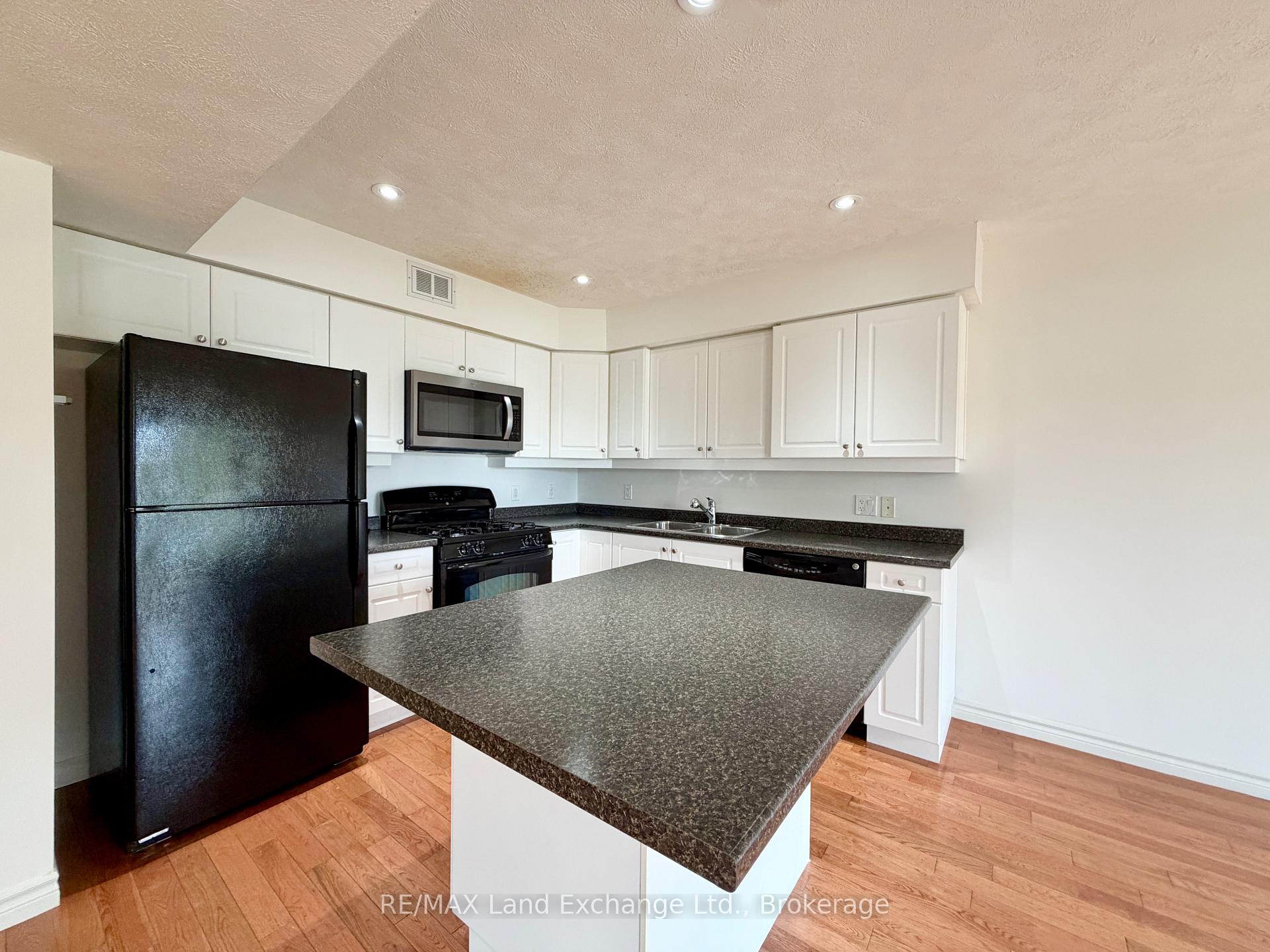 223 STICKEL Street, Saugeen Shores — photo 5 of 5