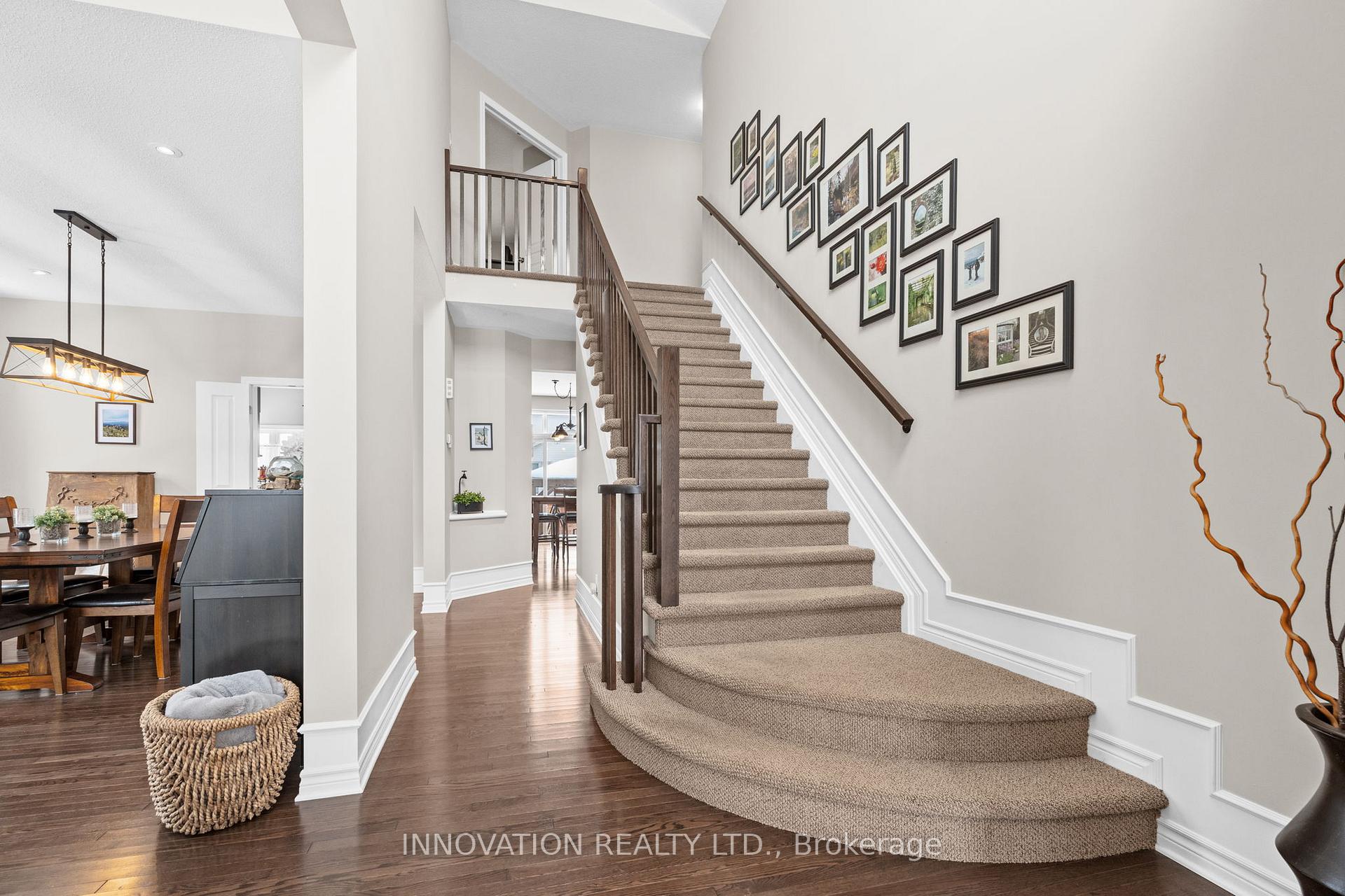 525 Grand Tully Way, Blossom Park - Airport and Area — photo 3 of 5