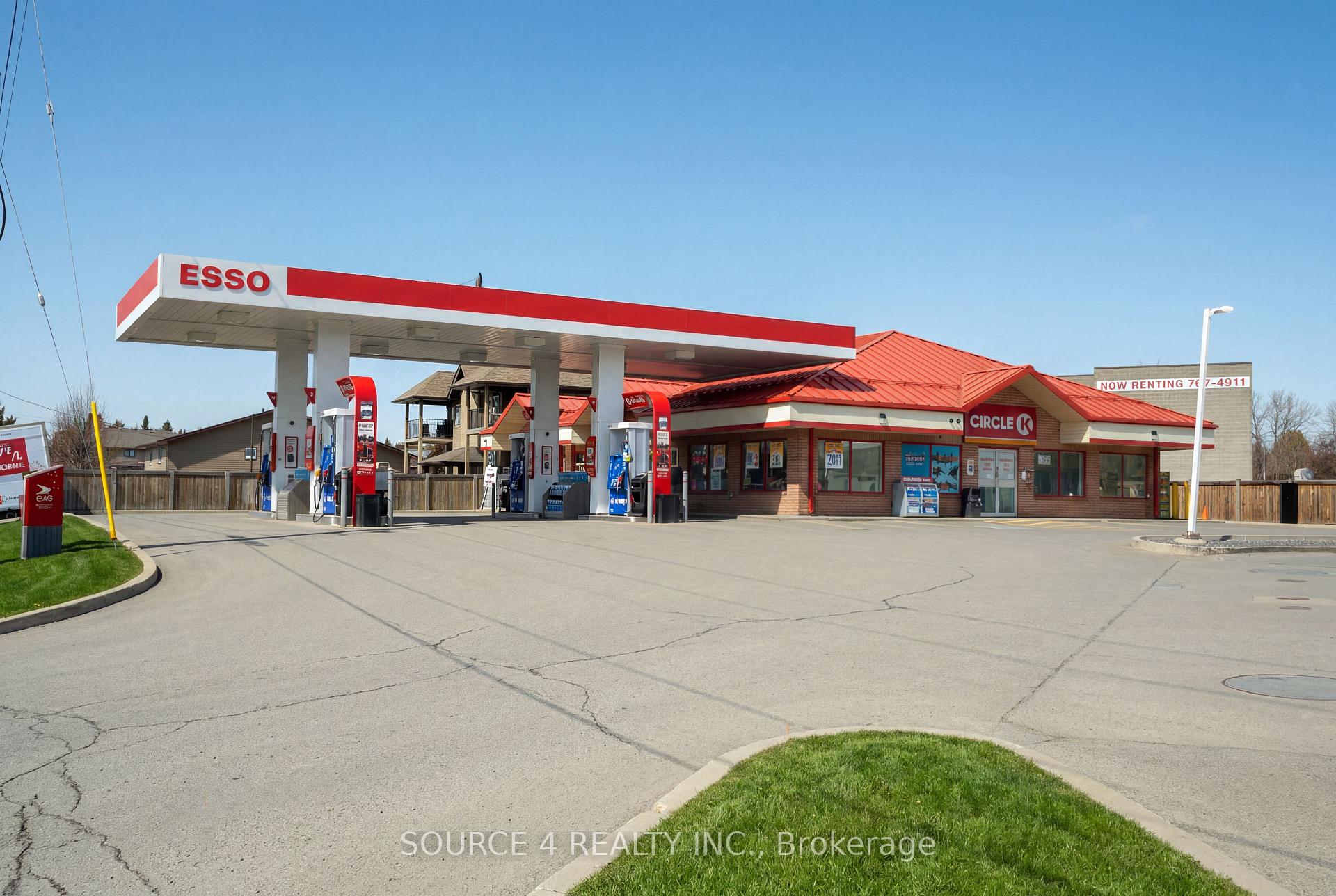 1120 JOHN STREET Road, Thunder Bay, ON P7B 2A3