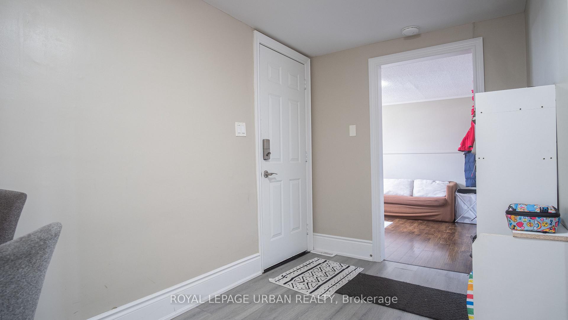 36 Welland Street Rear, Welland — photo 3 of 5