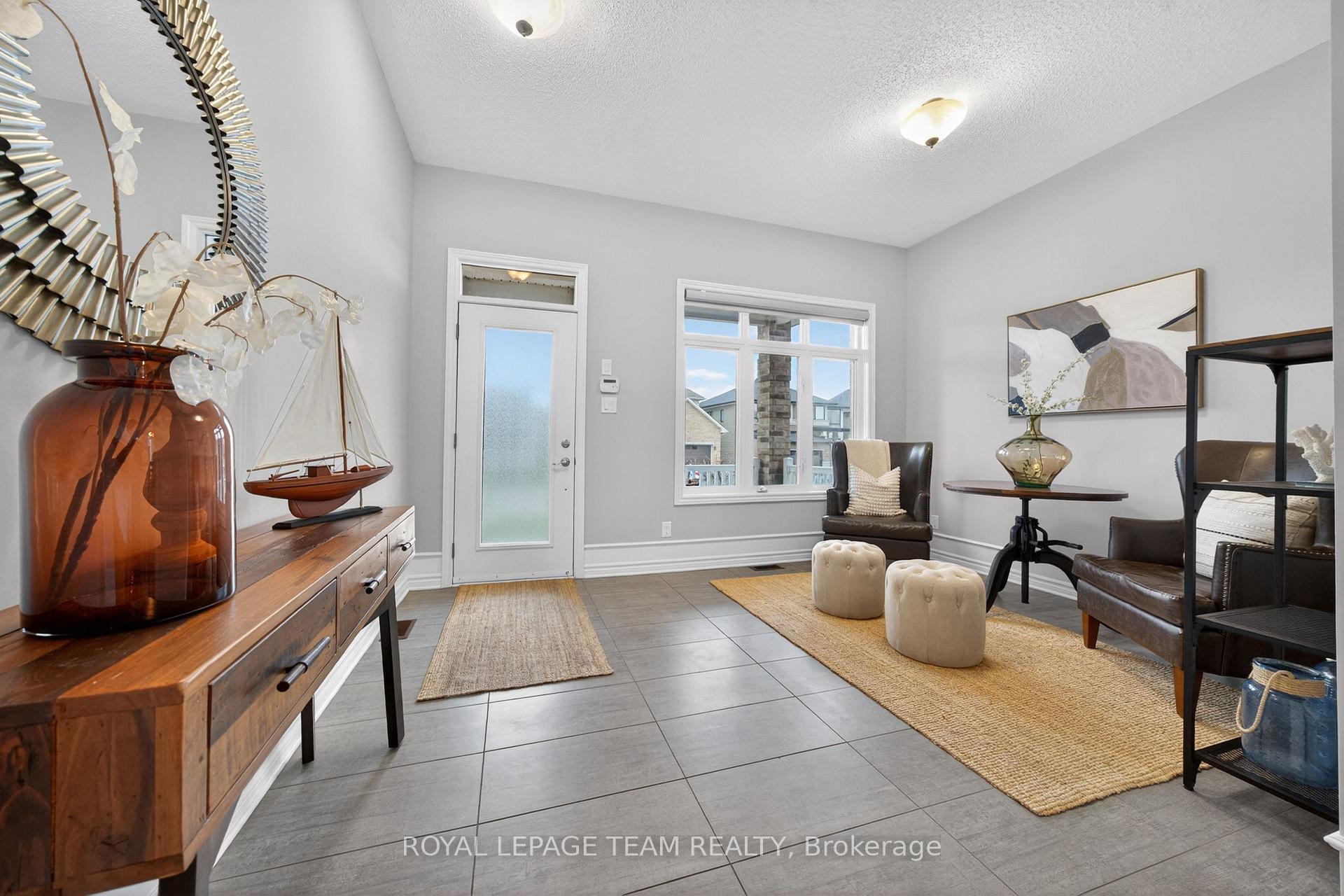 324 Long Acres Street, Kanata — photo 4 of 5