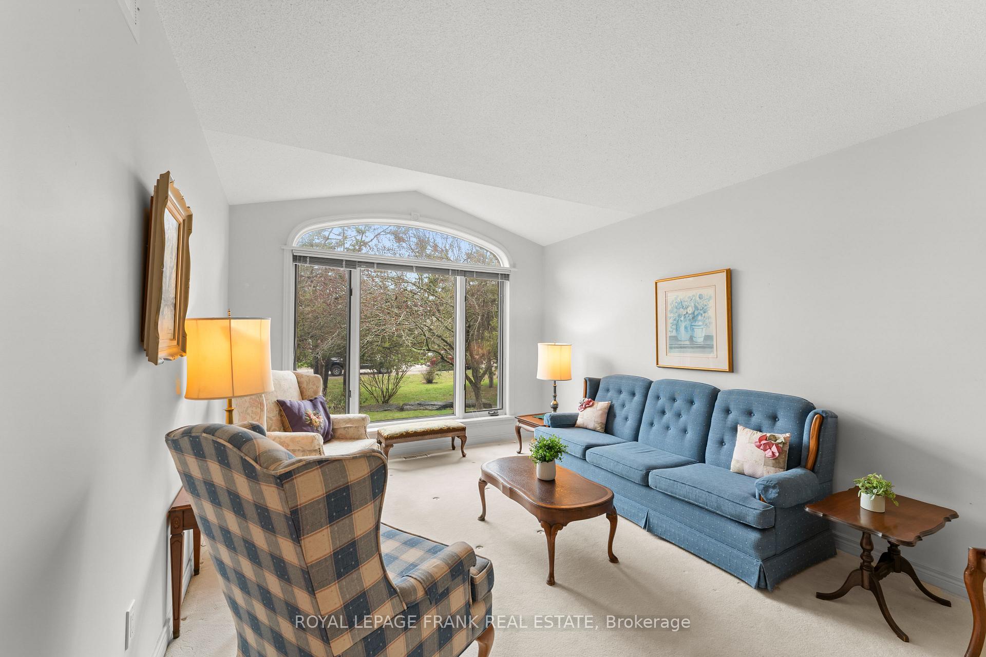 37 Island Bay Drive, Kawartha Lakes — photo 4 of 5
