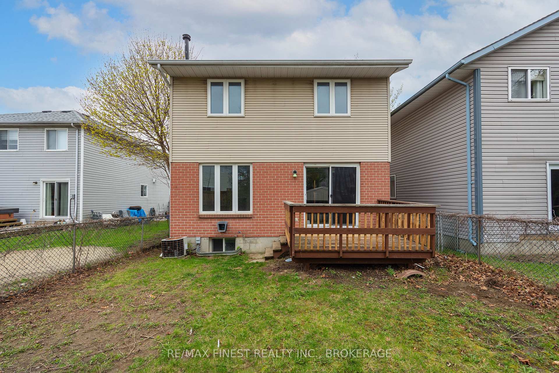 870 WALKER Court, Kingston — photo 5 of 5