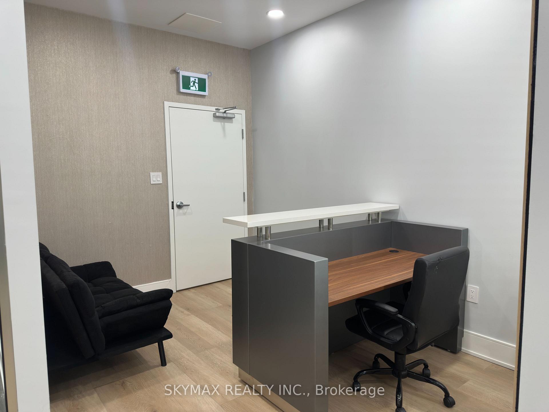460 Hespeler Road H210, Cambridge — photo 3 of 5