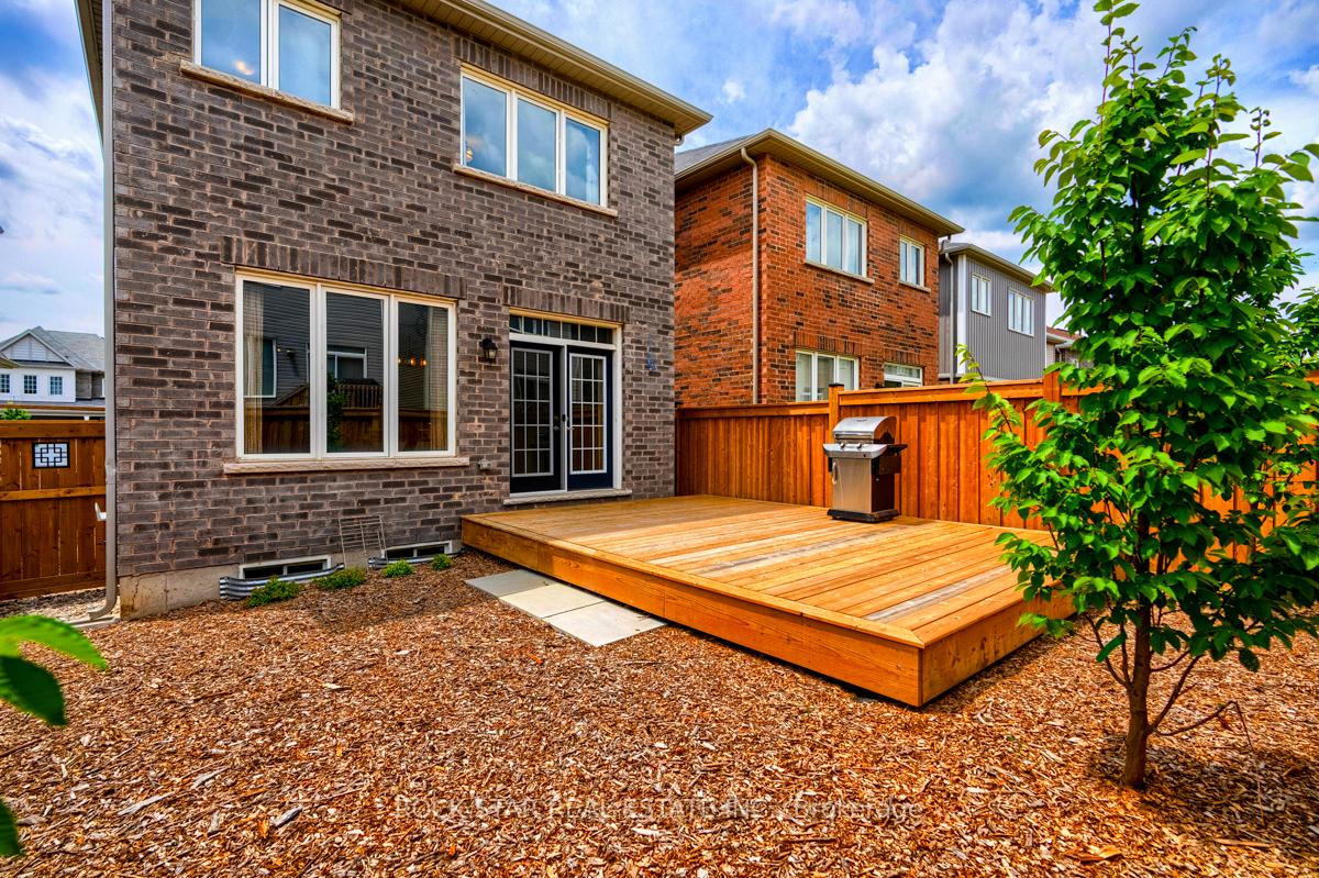 331 Dolman Street, Woolwich, ON N0B 1M0