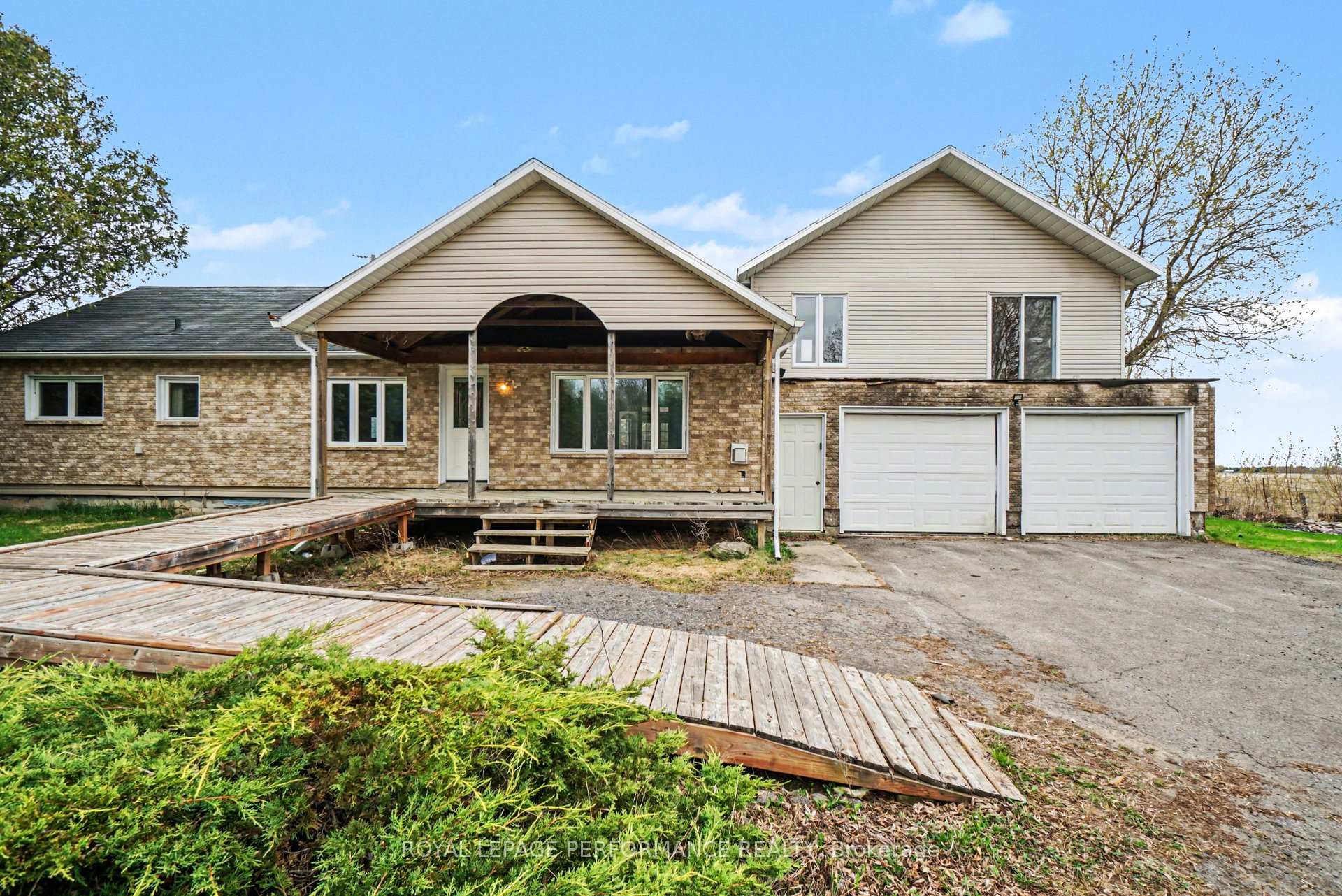 4946 Thunder Road, Carlsbad Springs, ON K0A 1K0