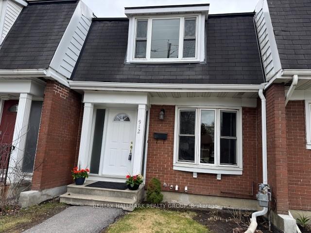 912 S Dynes Road S, Mooneys Bay - Carleton Heights and Area, ON K2C 0G8